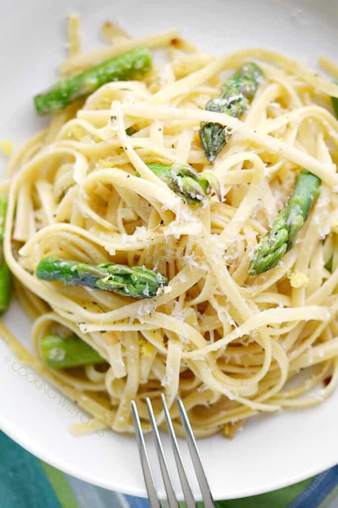 Lemon Asparagus Pasta Cooking with Curls