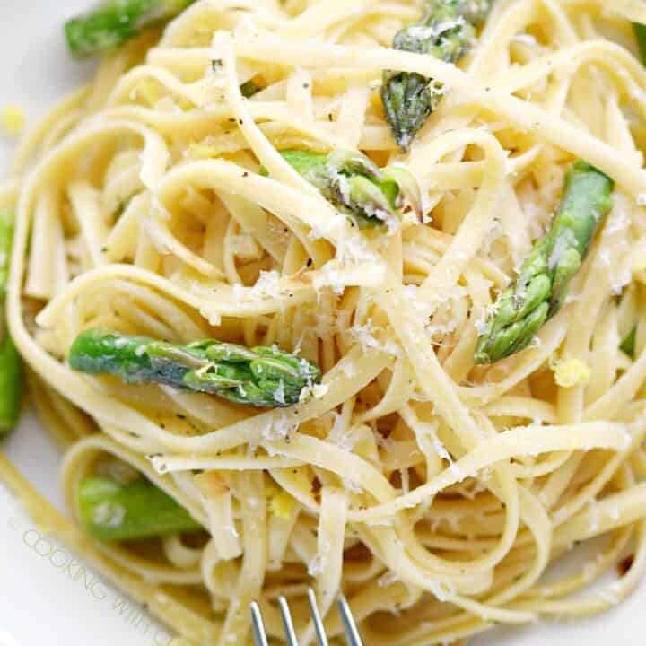 Lemon Asparagus Pasta Cooking with Curls