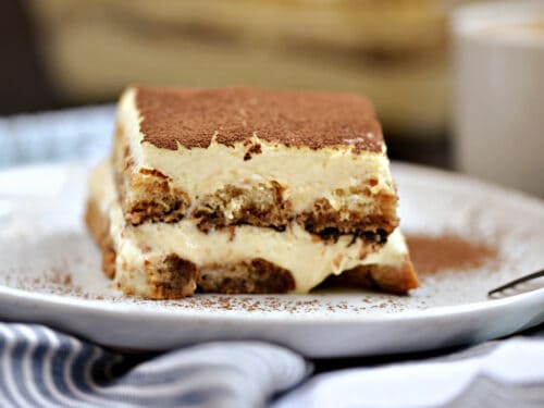 https://cookingwithcurls.com/wp-content/uploads/2018/05/Best-Classic-Italian-Tiramisu-recipe-2-cookingwithcurls.com_-500x375.jpg