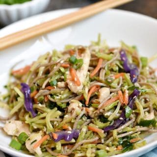 These Asian Chicken Noodle Bowls are loaded with vegetables, and flavor for a healthy and fast meal any day of the week! © COOKING WITH CURLS