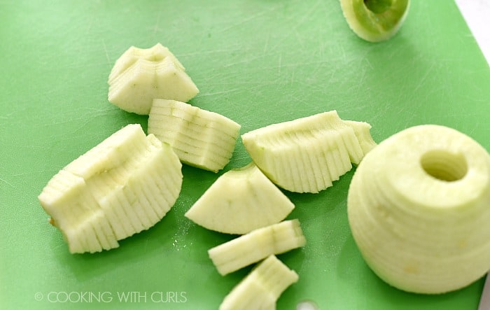 Cut the apple slices into quarters cookingwithcurls.com