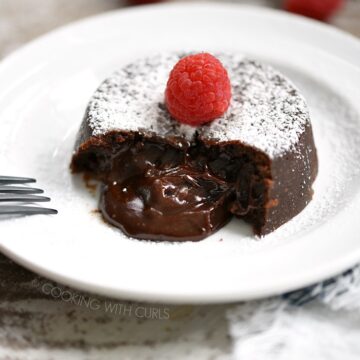 Instant Pot Chocolate Lava Cakes - Cooking with Curls