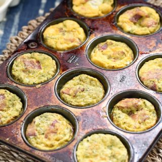 These Breakfast Egg Muffins are an easy and delicious way to eat a low-carb meal while running out the door! cookingwithcurls.com