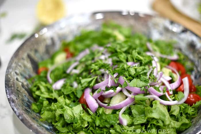 Toss the salad ingredients together in a large bowl cookingwithcurls.com
