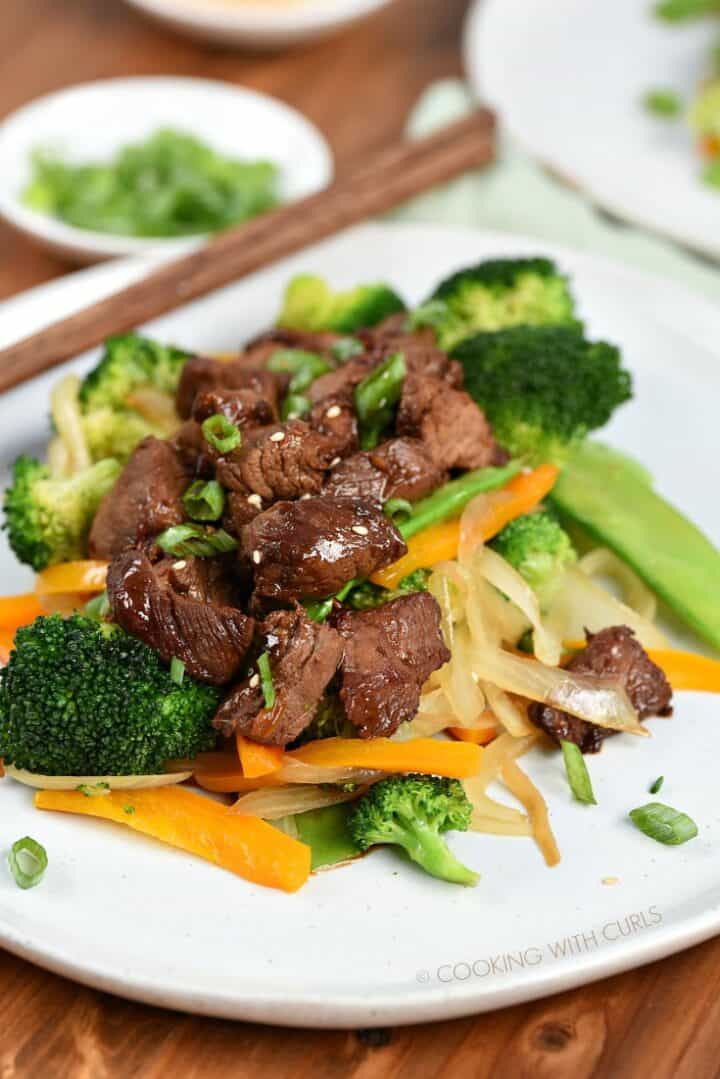 Korean BBQ Steak Tips Cooking with Curls