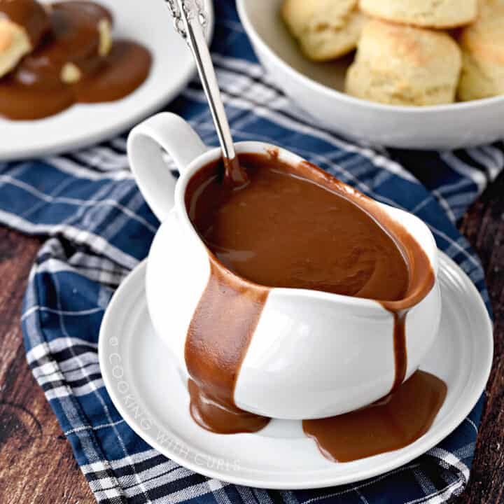 Chocolate Gravy Cooking with Curls