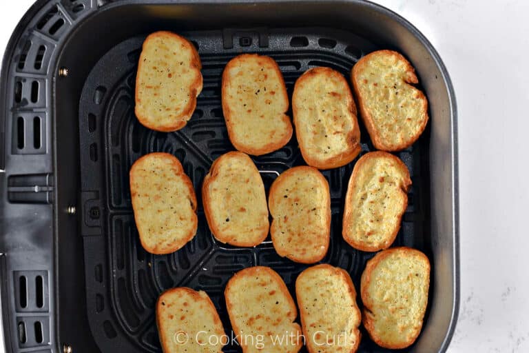 Air Fryer Crostini Cooking with Curls