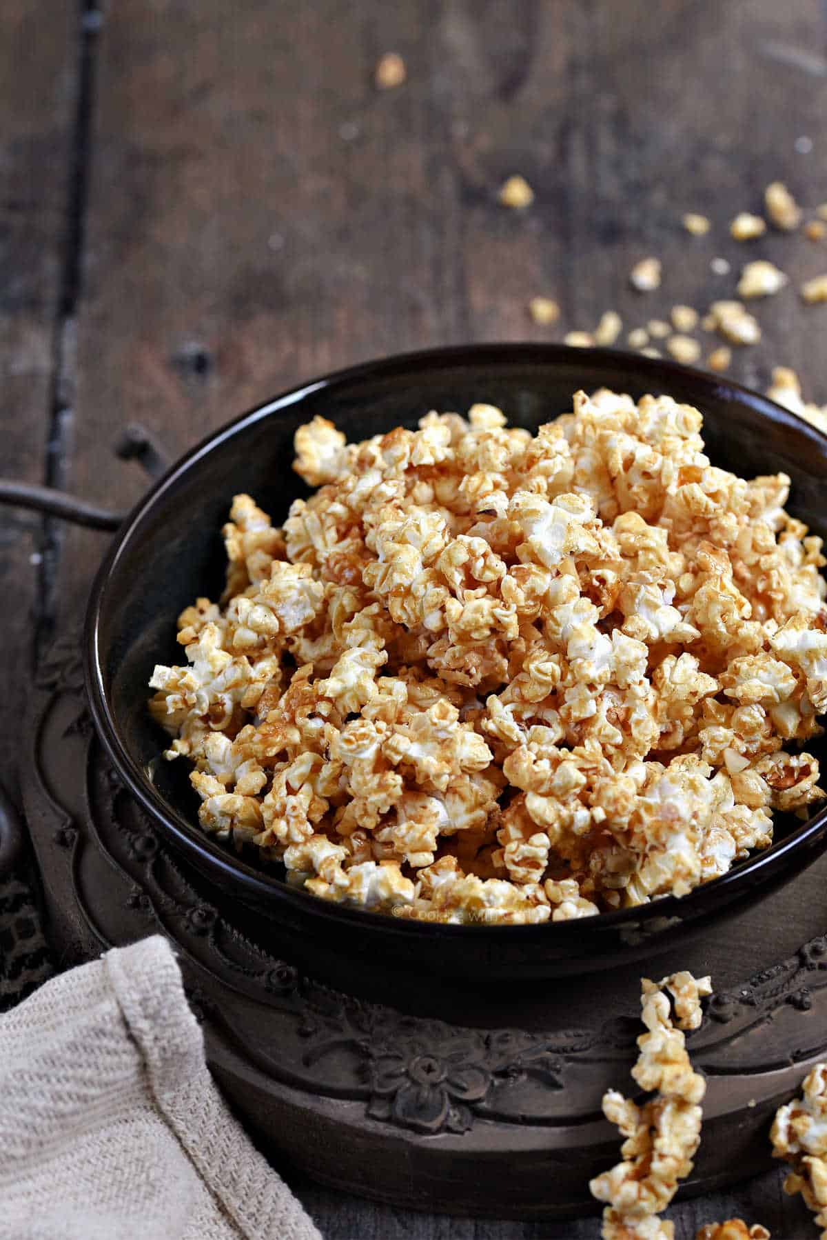 Golden baklava popcorn in a bowl.